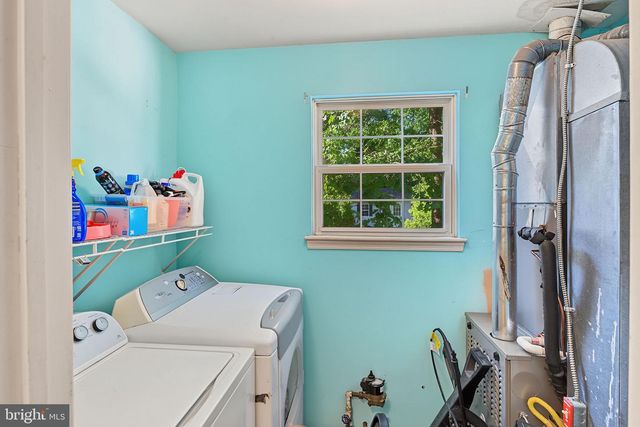 43 WILSON DR, Sicklerville, NJ 08081
