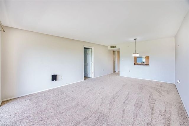 1700 Pine Valley DR 307, Fort Myers, FL 33907