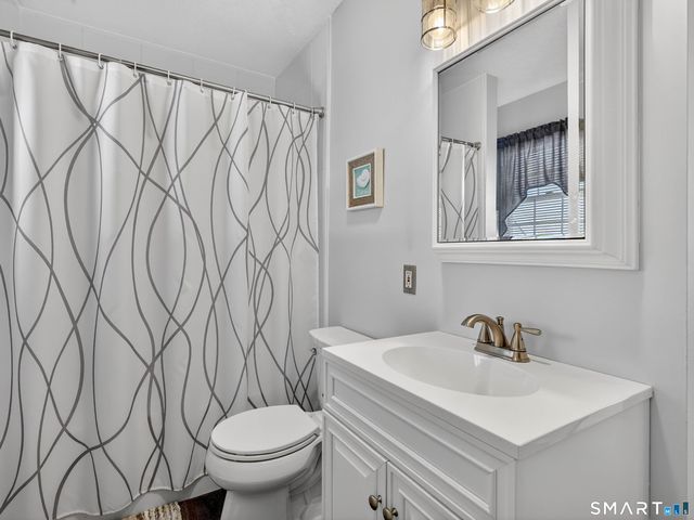 54 Rope Ferry Road I151, Waterford, CT 06385