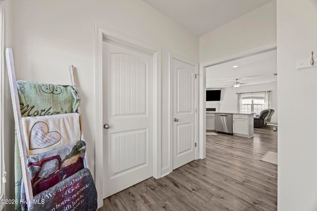 323 Windmill Light Way, Sneads Ferry, NC 28460