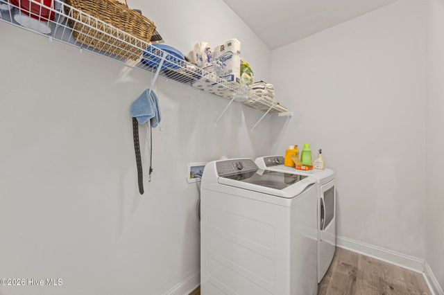 323 Windmill Light Way, Sneads Ferry, NC 28460