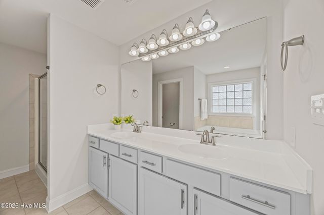 323 Windmill Light Way, Sneads Ferry, NC 28460
