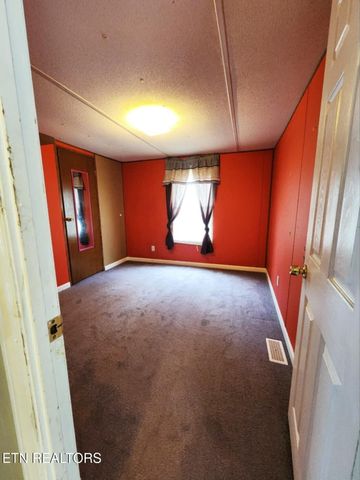 1539 Creek Side Drive, Sevierville, TN 37876