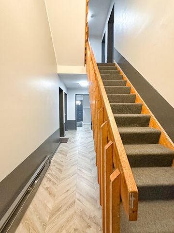 7444 Washington Street 5, Forest Park, IL 60130