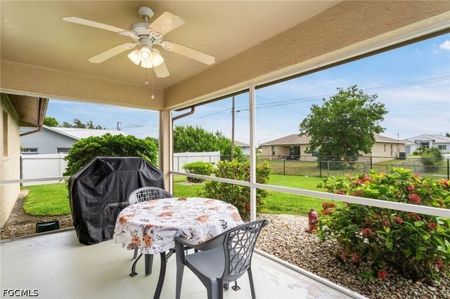 219 NE 7th PL, Cape Coral, FL 33909