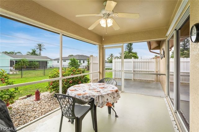219 NE 7th PL, Cape Coral, FL 33909