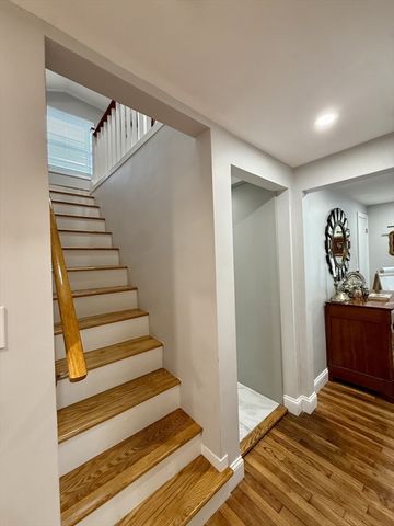74 Seminole Ave, Waltham, MA 02451