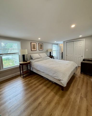 74 Seminole Ave, Waltham, MA 02451