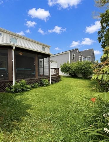 74 Seminole Ave, Waltham, MA 02451