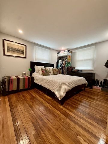 74 Seminole Ave, Waltham, MA 02451