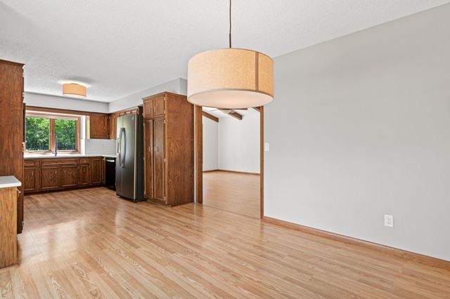 13880 Pennock Avenue, Apple Valley, MN 55124