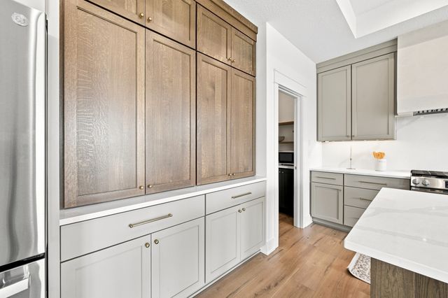 1918 NE Pine Lake Circle, Ankeny, IA 50021