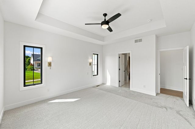 1918 NE Pine Lake Circle, Ankeny, IA 50021