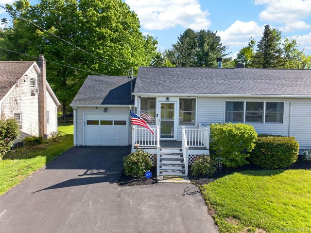 146 Leggs Mills Road, Lake Katrine, NY 12449