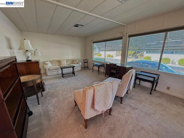 3231 Vineyard Ave 147, Pleasanton, CA 94566
