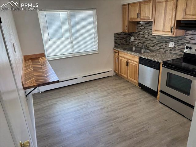 2921 Straus Lane, Colorado Springs, CO 80907