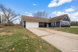 502 Crestlane Drive, Warsaw, IN 46580