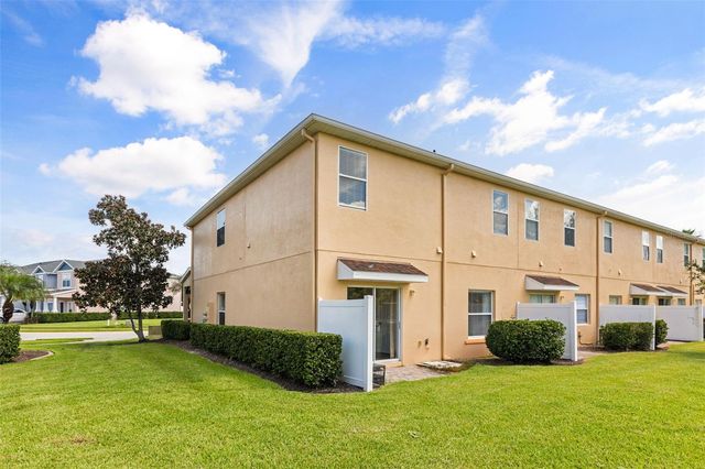 16424 CEDAR CREST DRIVE, Orlando, FL 32828