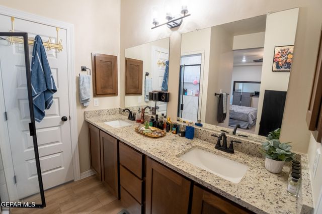 633 LOGWOOD Avenue, Canutillo, TX 79835