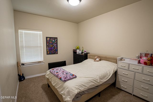 633 LOGWOOD Avenue, Canutillo, TX 79835