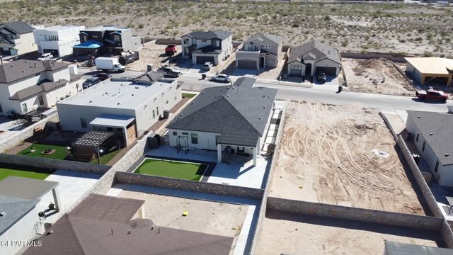 633 LOGWOOD Avenue, Canutillo, TX 79835