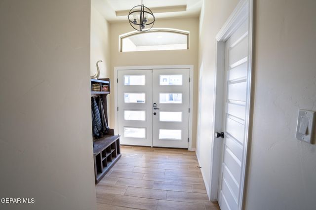 633 LOGWOOD Avenue, Canutillo, TX 79835