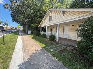 232 Main Street E, Dahlonega, GA 30533