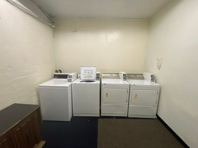 7 Lothian Rd B, Boston, MA 02135