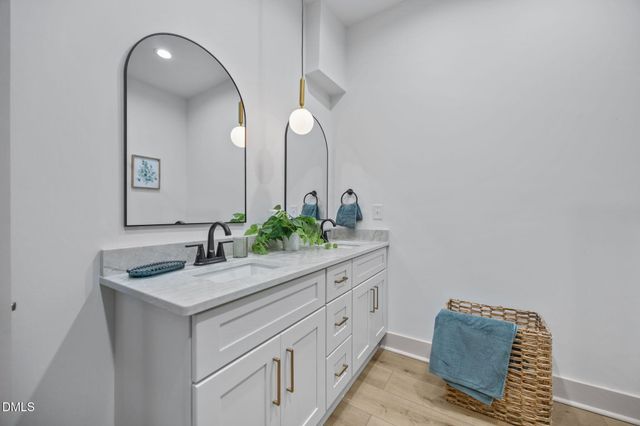 148 N State Street, Haw River, NC 27258