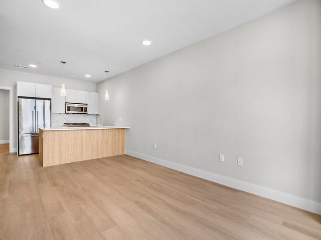 249 Corey Rd 201, Boston, MA 02135