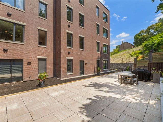 249 Corey Rd 201, Boston, MA 02135