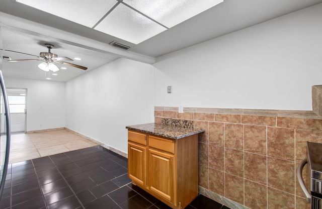 2522 Emory Dr Drive E I, West Palm Beach, FL 33415