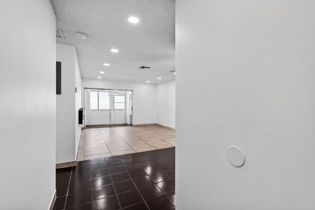 2522 Emory Dr Drive E I, West Palm Beach, FL 33415