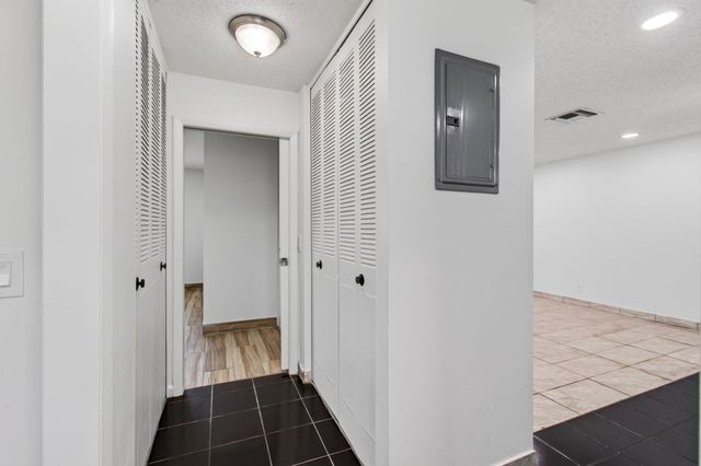 2522 Emory Dr Drive E I, West Palm Beach, FL 33415