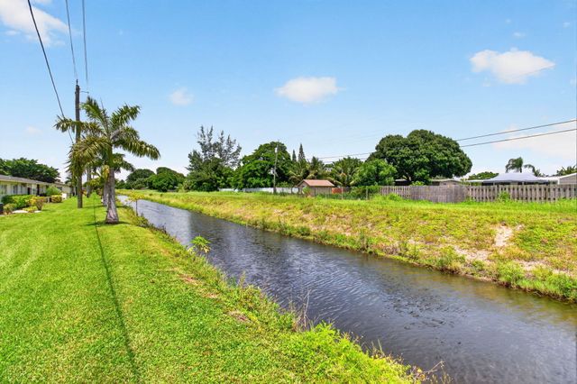 2522 Emory Dr Drive E I, West Palm Beach, FL 33415