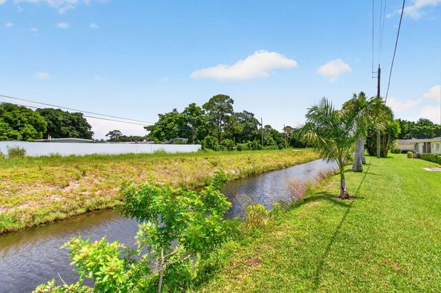 2522 Emory Dr Drive E I, West Palm Beach, FL 33415