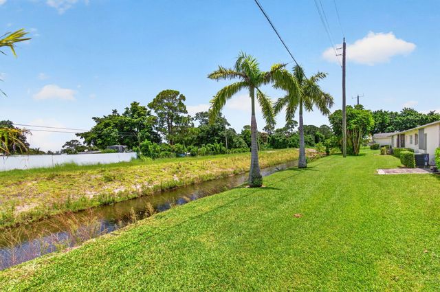 2522 Emory Dr Drive E I, West Palm Beach, FL 33415
