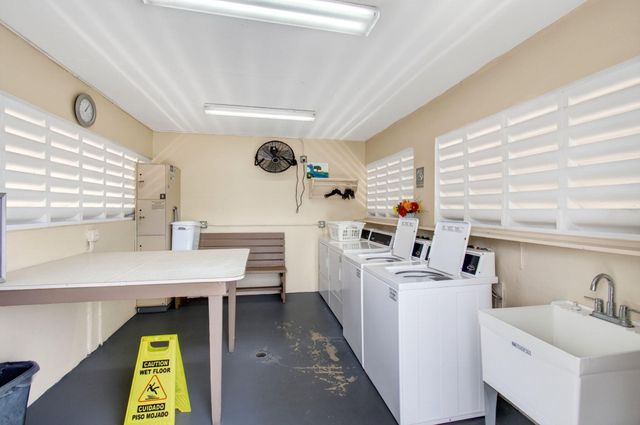 2522 Emory Dr Drive E I, West Palm Beach, FL 33415