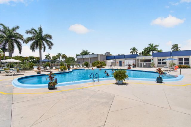 2522 Emory Dr Drive E I, West Palm Beach, FL 33415