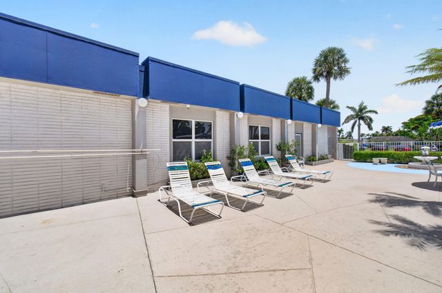 2522 Emory Dr Drive E I, West Palm Beach, FL 33415