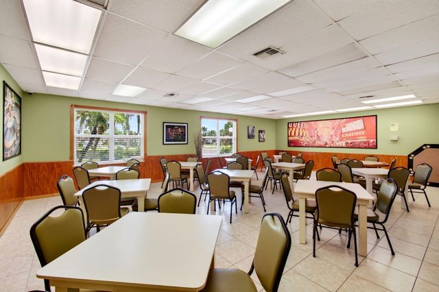 2522 Emory Dr Drive E I, West Palm Beach, FL 33415