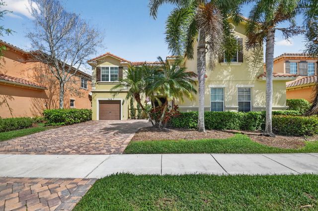 3418 Vanderbilt Drive, Wellington, FL 33414