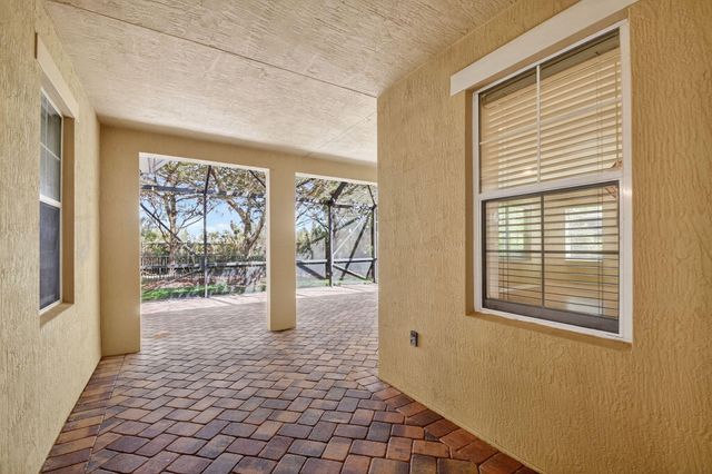 3418 Vanderbilt Drive, Wellington, FL 33414