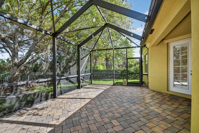 3418 Vanderbilt Drive, Wellington, FL 33414