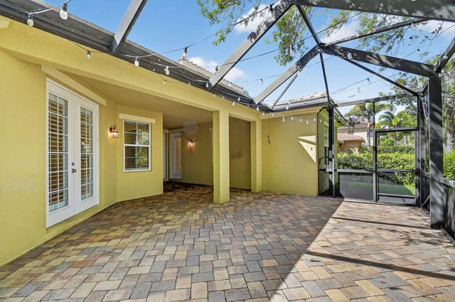 3418 Vanderbilt Drive, Wellington, FL 33414