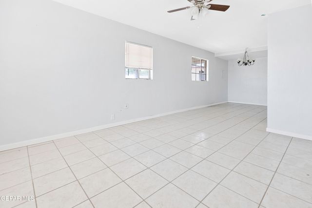 5213 Debeers Drive, El Paso, TX 79924