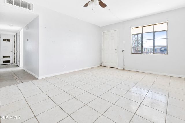 5213 Debeers Drive, El Paso, TX 79924