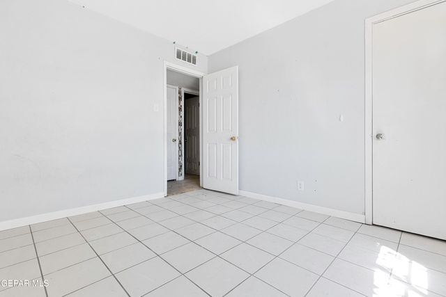 5213 Debeers Drive, El Paso, TX 79924