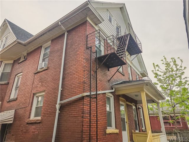 437 Portage Road, Niagara Falls, NY 14303