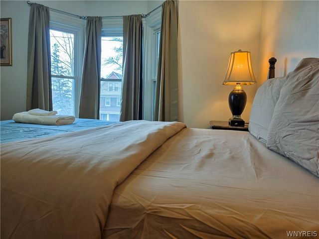 437 Portage Road, Niagara Falls, NY 14303